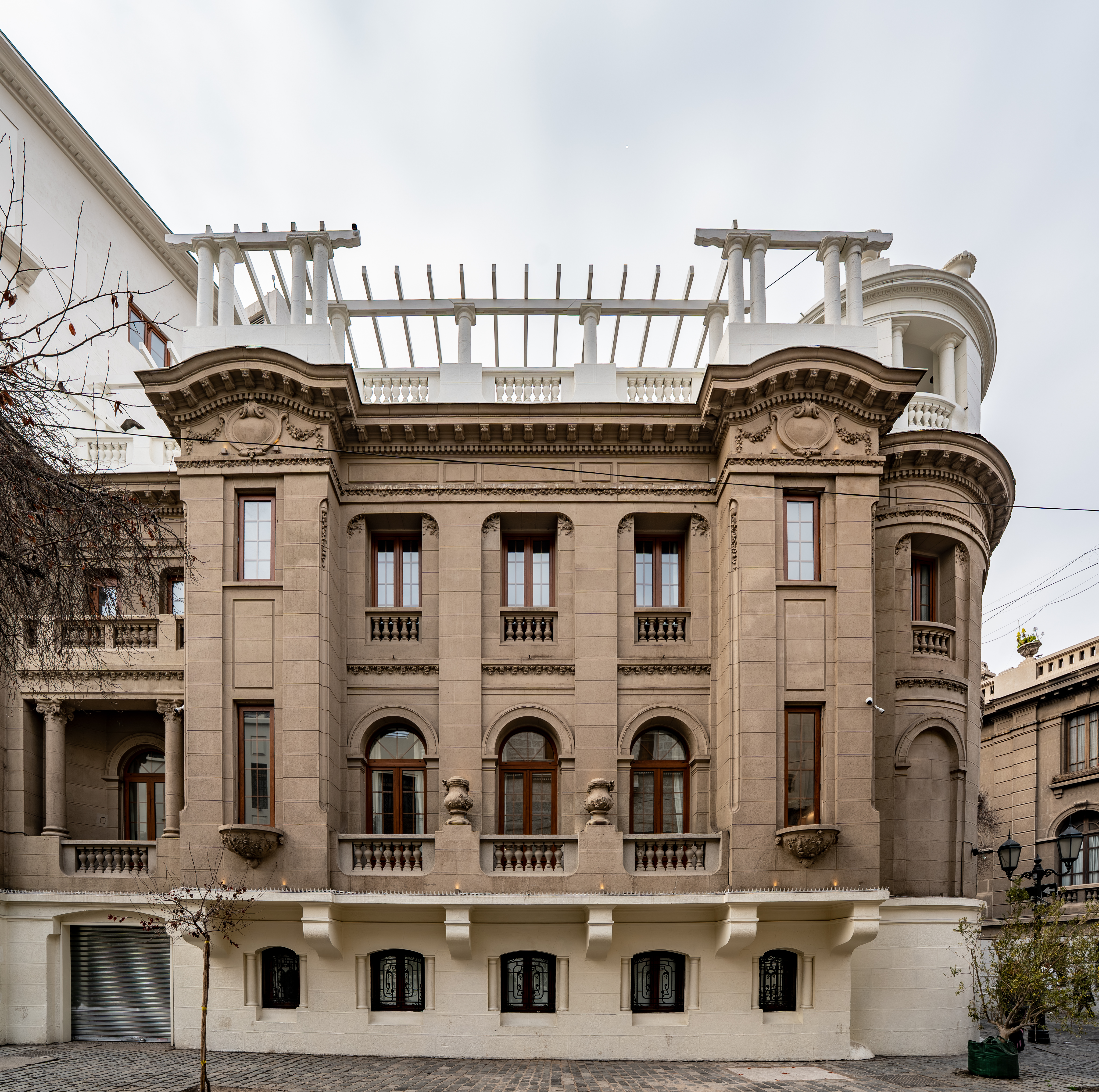 NEST Paris Londres gallery 2